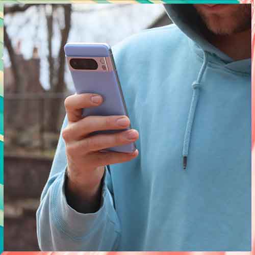 Google investigates Pixel AI call feature after users report audio privacy glitch