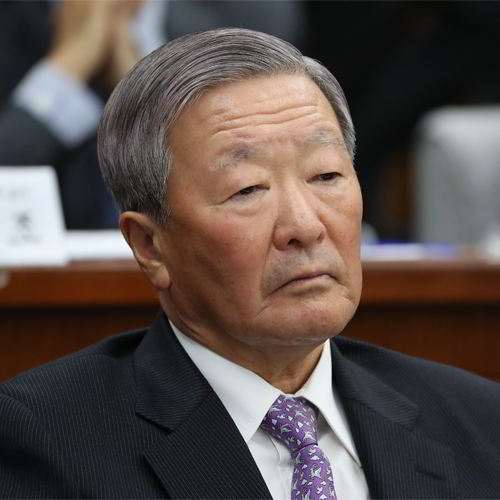 South Korea's LG Group chairman Koo Bon-moo dies at 73