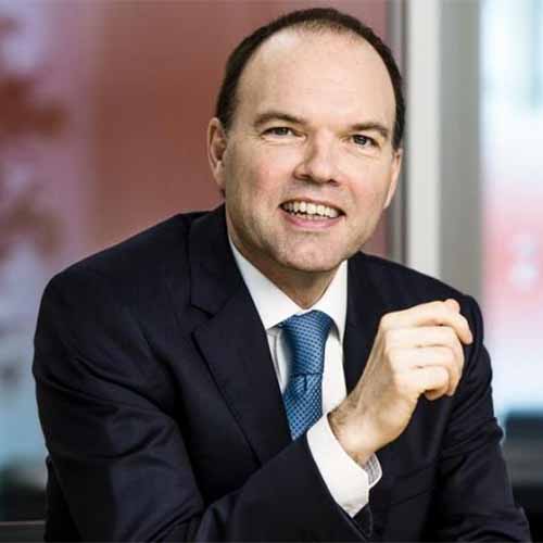 Vodafone chief meets Aruna Sundararajan seeking spectrum payment relief
