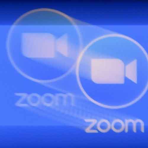Zoom develops glitchâ€™s, live meeting disrupts; issue resolved